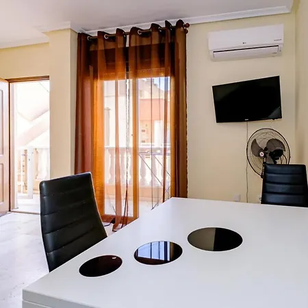 Vakantiehuis Gabriela Mistral Id181 Torrevieja